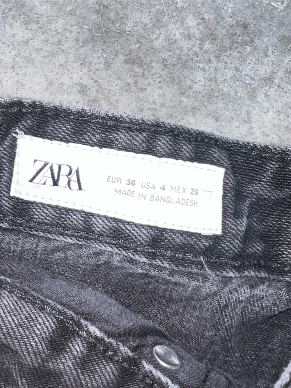 Zara Black Wide-Leg Jeans - Barrel Silhouette size 4 - Picture 5 of 10